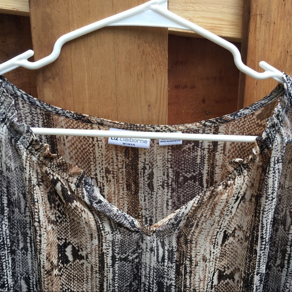 Liz Claiborne Shirt and Undershirt - Picture 5 of 6